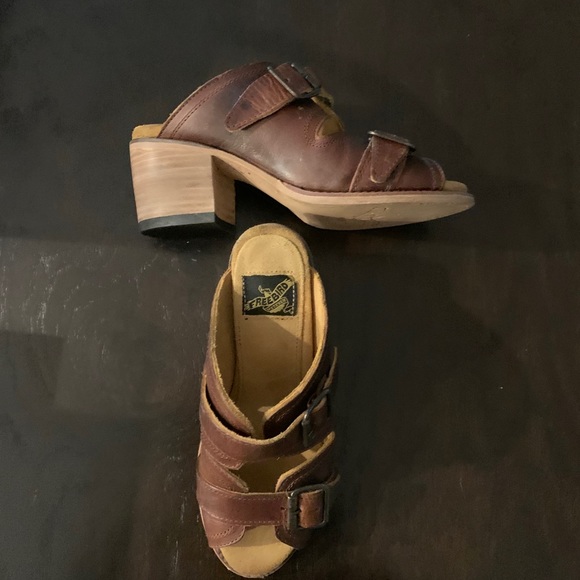 Freebird Sandals - Picture 2 of 6